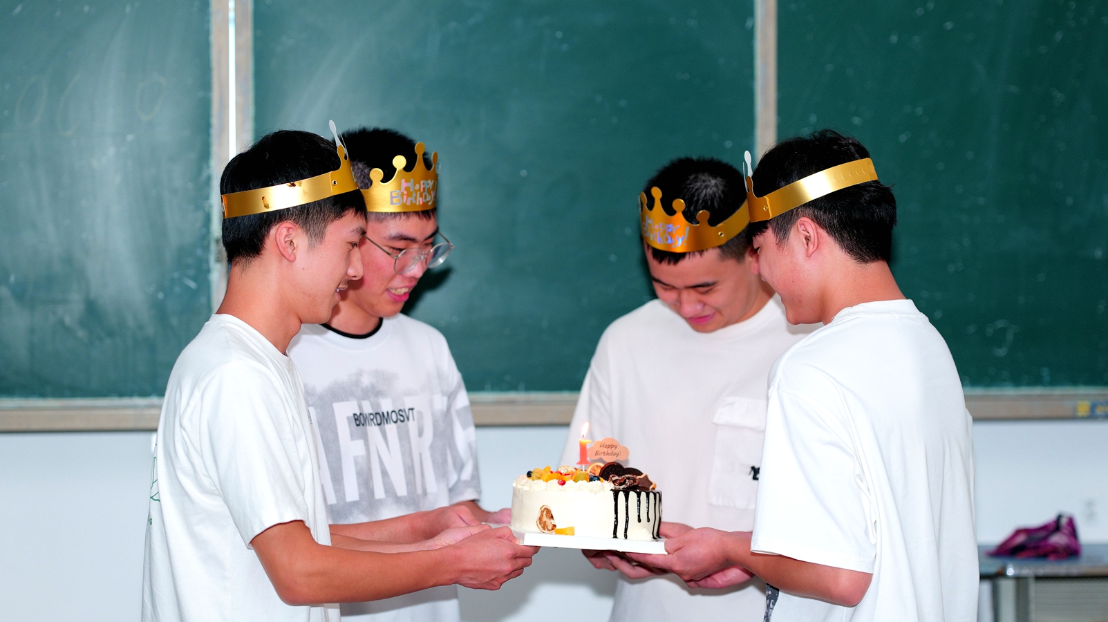 微信图片_20250915213853_副本.jpg