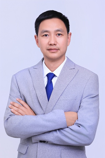 刘奇.jpg