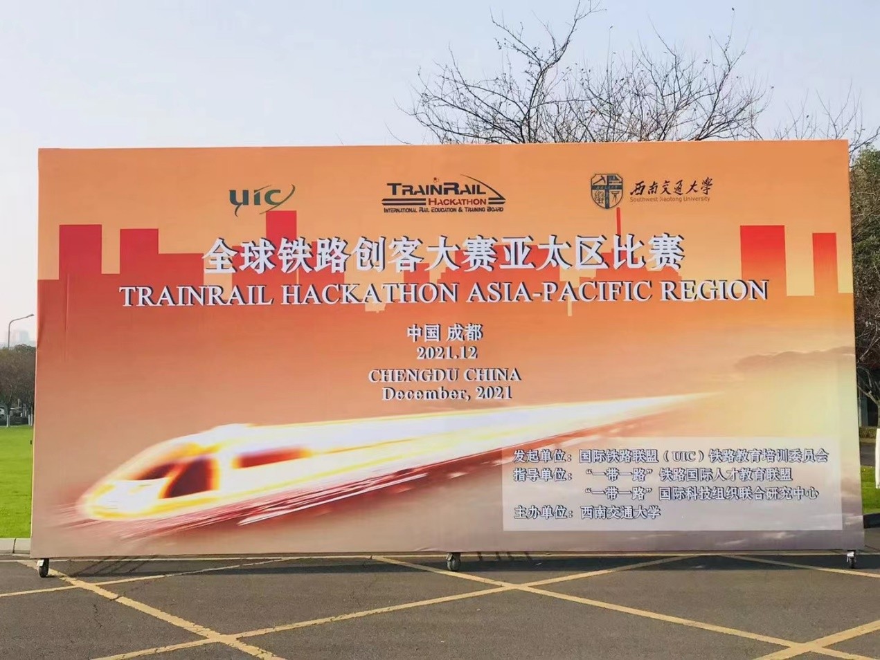 全球创客.jpg
