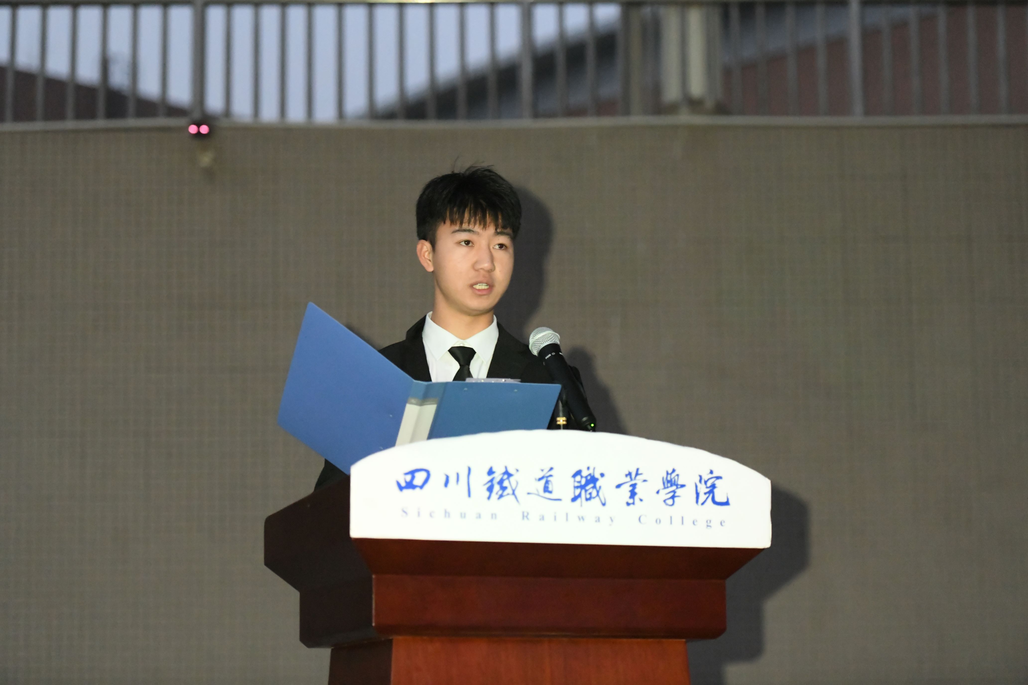 第四次升旗2.jpg