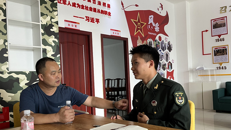 团队退役复学成员向退役村民宣传习近平新时代中国特色社会主义思想 beat365官方网站黄紫瑜供图.jpg