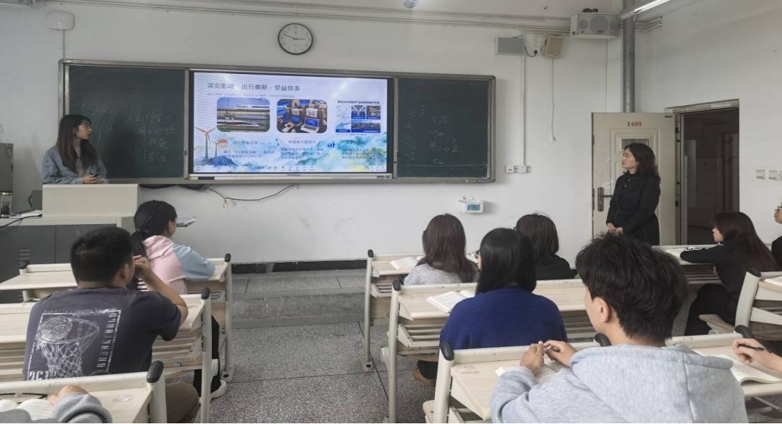 新闻稿13照片2.jpg